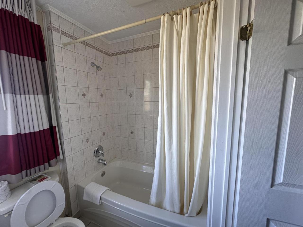 Colonial House Motor Inn Перт Екстер'єр фото