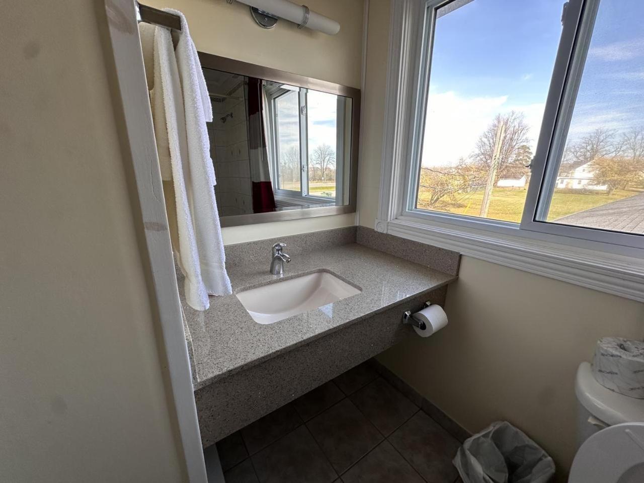 Colonial House Motor Inn Перт Екстер'єр фото